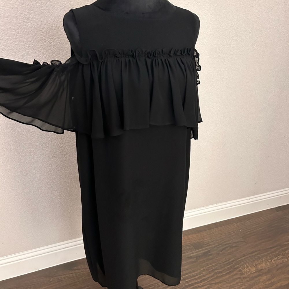 Black Gianni Bini Cold Shoulder Dress